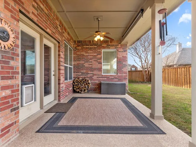 $425,000 | 1930 Highland Oaks Drive, Wylie, TX 75098