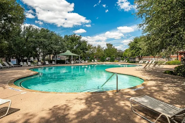 $425,000 | 1930 Highland Oaks Drive, Wylie, TX 75098