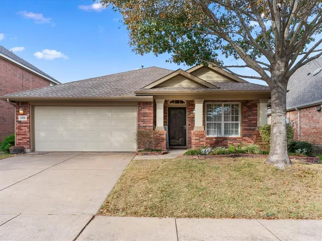 $425,000 | 1930 Highland Oaks Drive, Wylie, TX 75098
