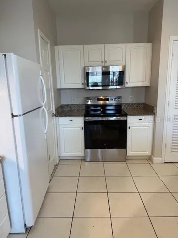 $1,800 | 860 North Orange Avenue, Unit 167, Orlando, FL 32801