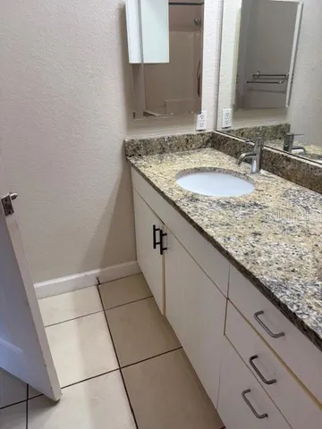$1,800 | 860 North Orange Avenue, Unit 167, Orlando, FL 32801