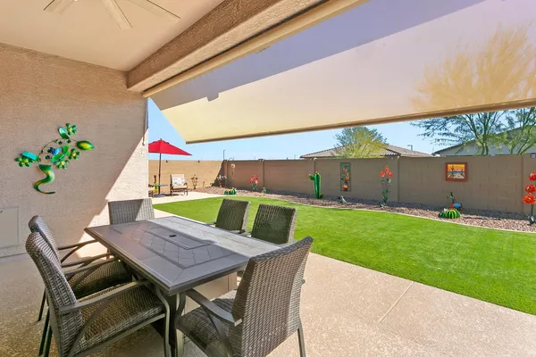 $2,700 | 24847 North 175th Drive, Surprise, AZ 85387