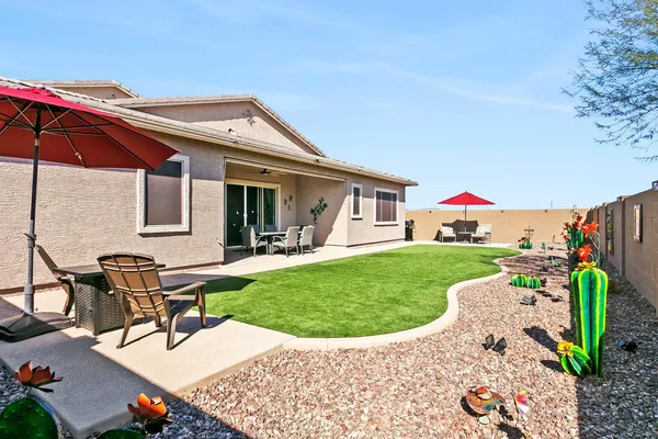 $2,700 | 24847 North 175th Drive, Surprise, AZ 85387