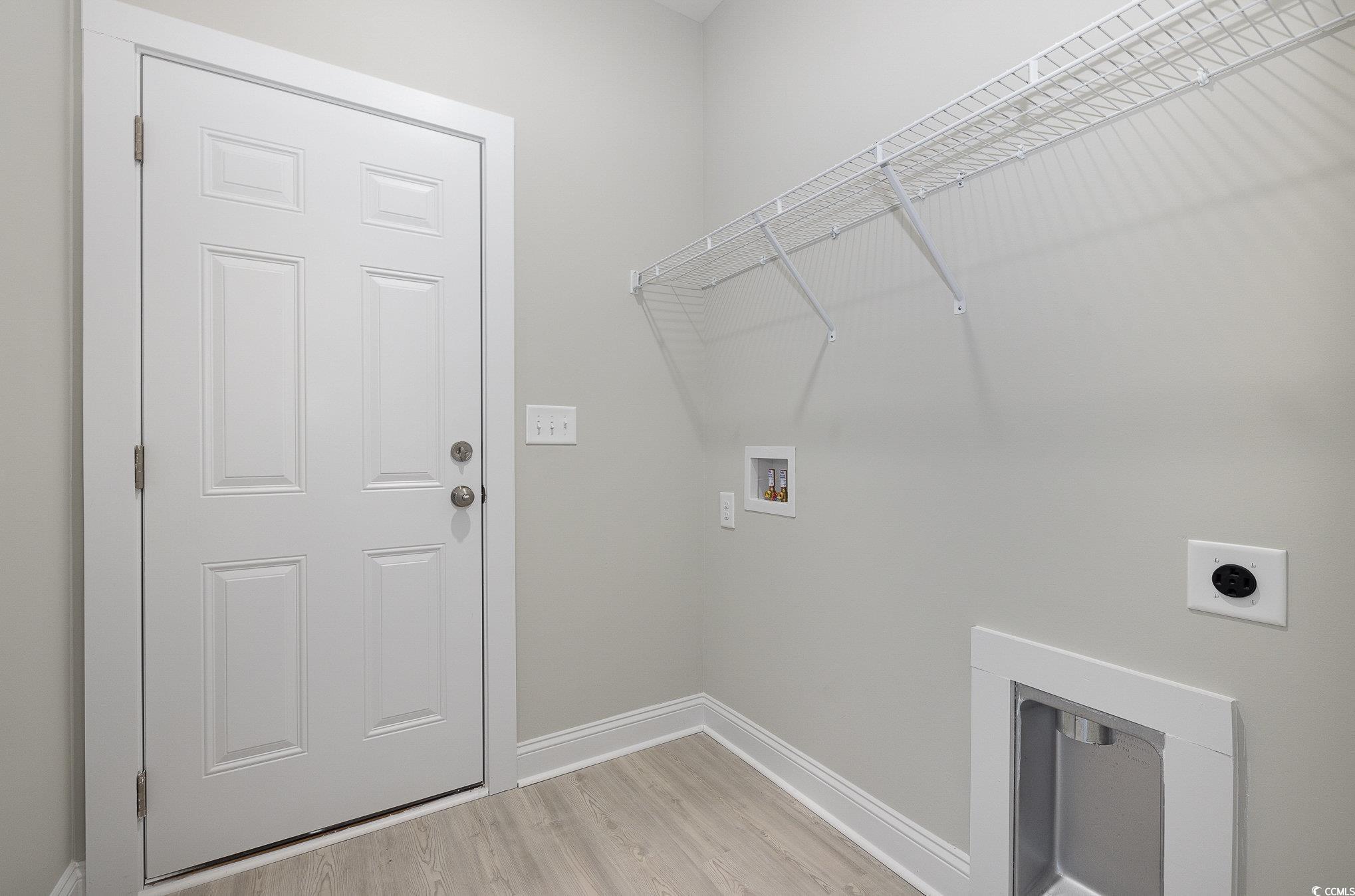 381 Log Cabin Road Loris, SC 29569 - Photo 28 of 35 Laundry area with hookup for an electric dryer, ho