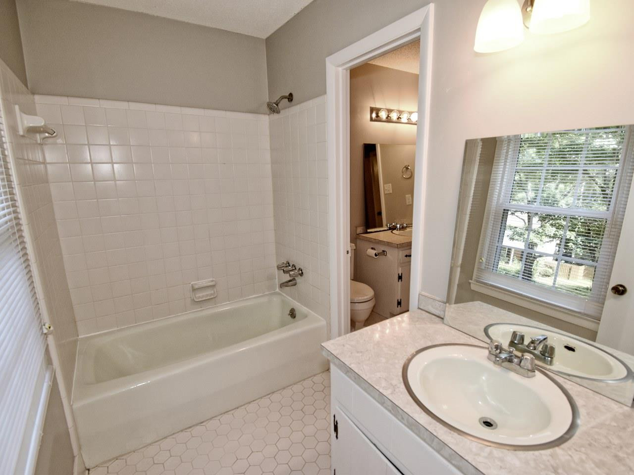 5710 Timber Ridge Drive Raleigh, NC 27609 - Photo 26 of 29 Photo 26