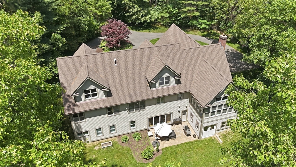 409 Henry Street Amherst, MA 01002 - Photo 39 of 42