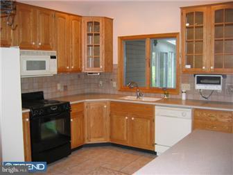 434 Pine Run Road Doylestown, PA 18901 - Photo 7 of 12 Kitchen