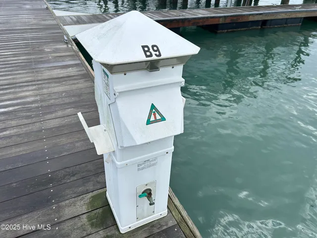 $90,000 | 100 Olde Towne Yacht Clb Drive, Unit B09, Beaufort, NC 28516