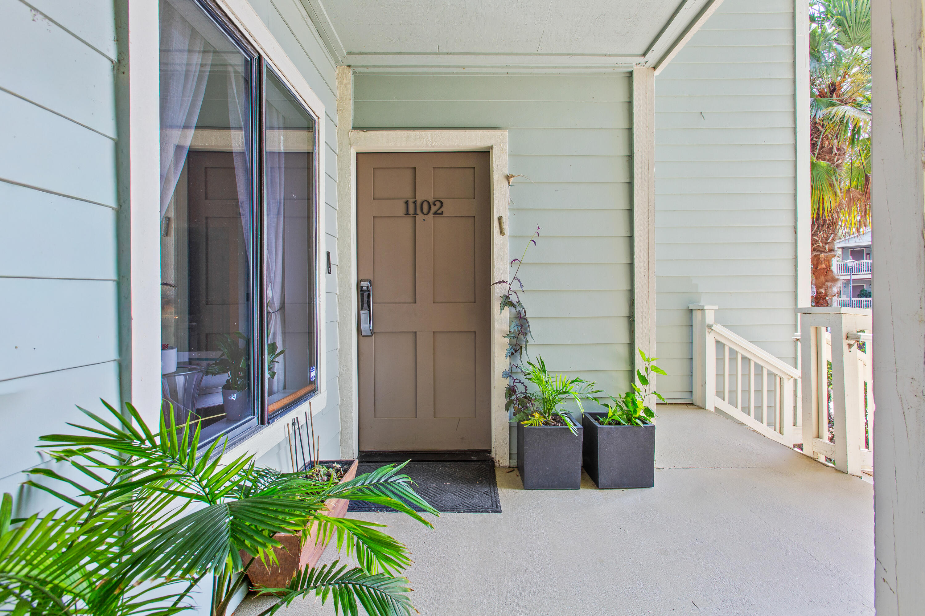 1481 Center Street, Unit 1102 Mount Pleasant, SC 29464 - Photo 4 of 25 .