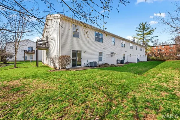 $250,000 | 125 Towne Square Court, Eureka, MO 63025