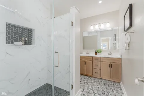 $629,000 | 1329 Marlowe Avenue, Indianapolis, IN 46202