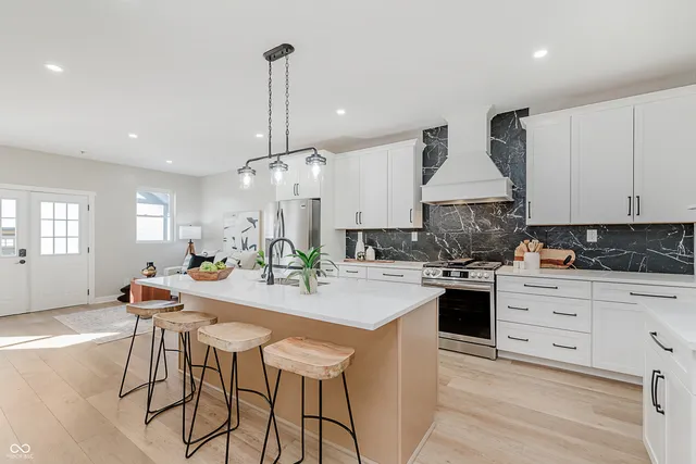 $629,000 | 1329 Marlowe Avenue, Indianapolis, IN 46202