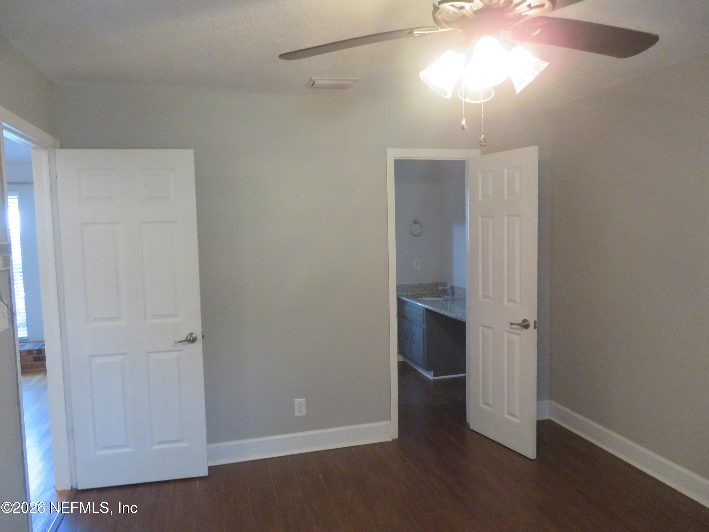 5302 Hickson Road Jacksonville, FL 32207 - Photo 17 of 41 IMG_5132
