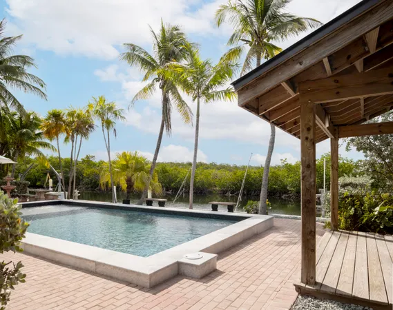 $2,590,000 | 3612 Sunrise Drive, Key West, FL 33040