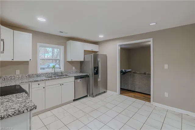 $229,900 | 386 Lovers Lane, Mount Airy, NC 27030