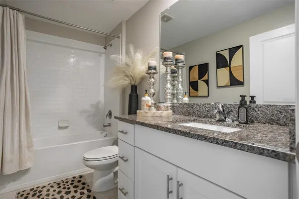 $334,900 | 15415 Miller Creek Drive, Sun City Center, FL 33573