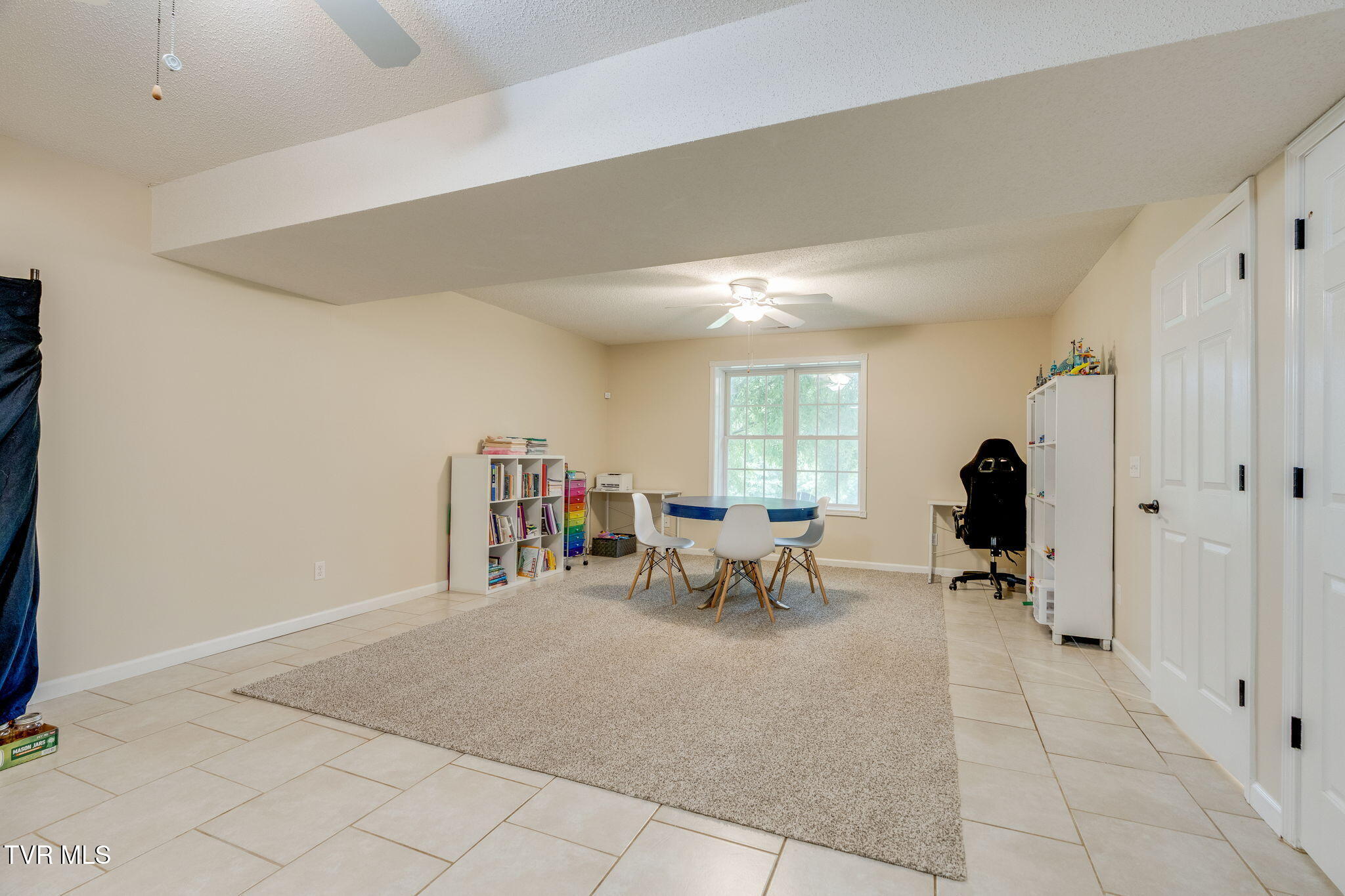 2937 Forest View Road Kingsport, TN 37660 - Photo 24 of 52 024