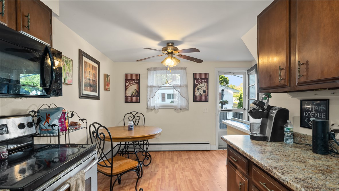 59 Liverpool Street Warwick, RI 02886 - Photo 7 of 29
