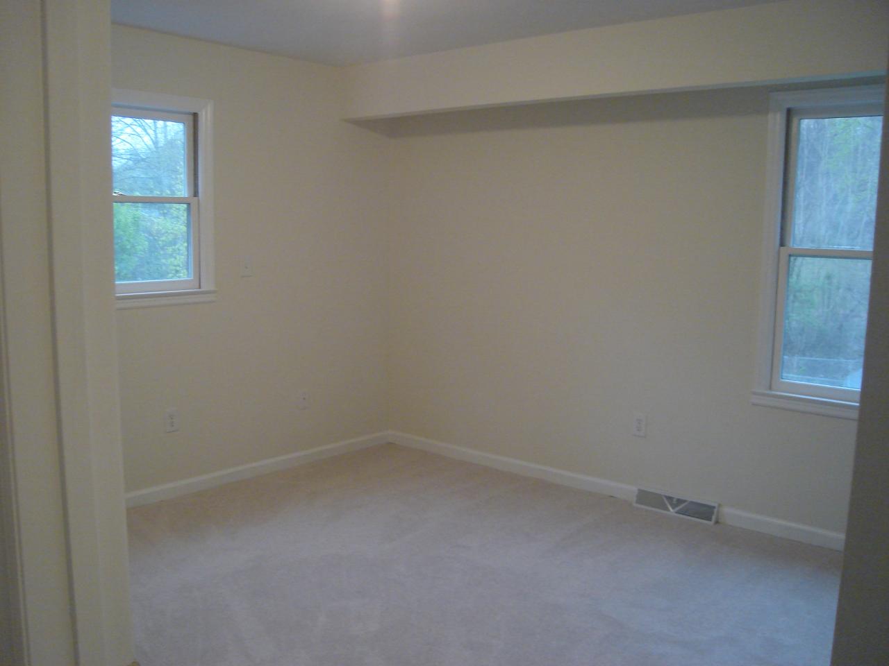 1109 Mountain Pass Road Blue Ridge, VA 24064 - Photo 14 of 18 an empty room with a window