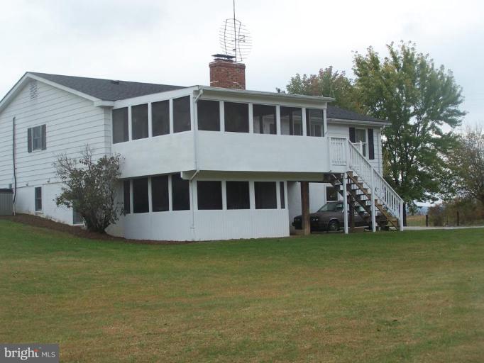 525 Summit Point Road Berryville, VA 22611 - Photo 2 of 29 Exterior (Rear)