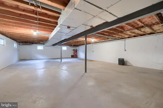 a view of empty room