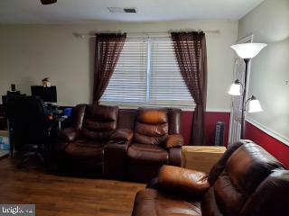 27 Eaves Mill Road Medford, NJ 08055 - Photo 2 of 12