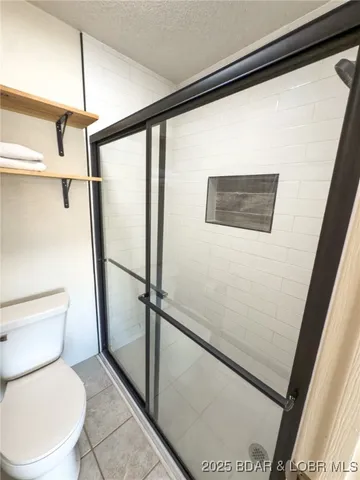 $230,000 | 123 Barba Le Lane, Unit 1B, Lake Ozark, MO 65049