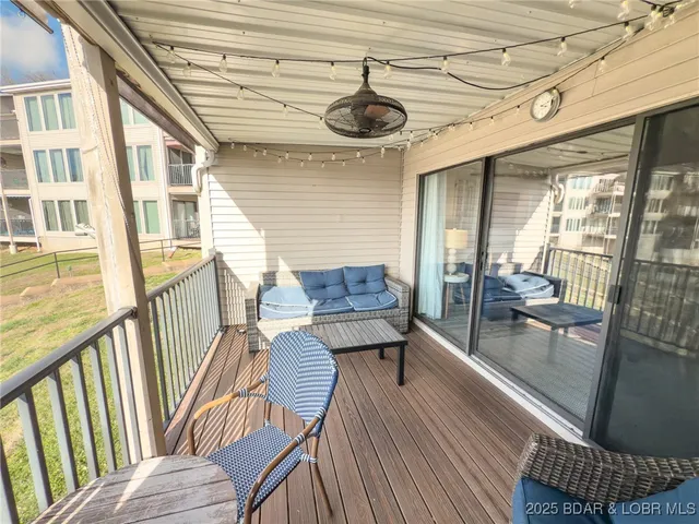 $230,000 | 123 Barba Le Lane, Unit 1B, Lake Ozark, MO 65049