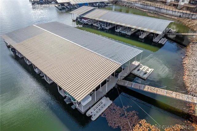 $230,000 | 123 Barba Le Lane, Unit 1B, Lake Ozark, MO 65049