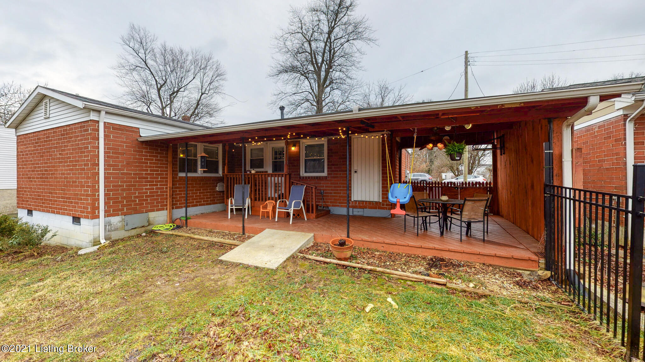 613 Edith Road Louisville, KY 40206 - Photo 4 of 21 Back Deck