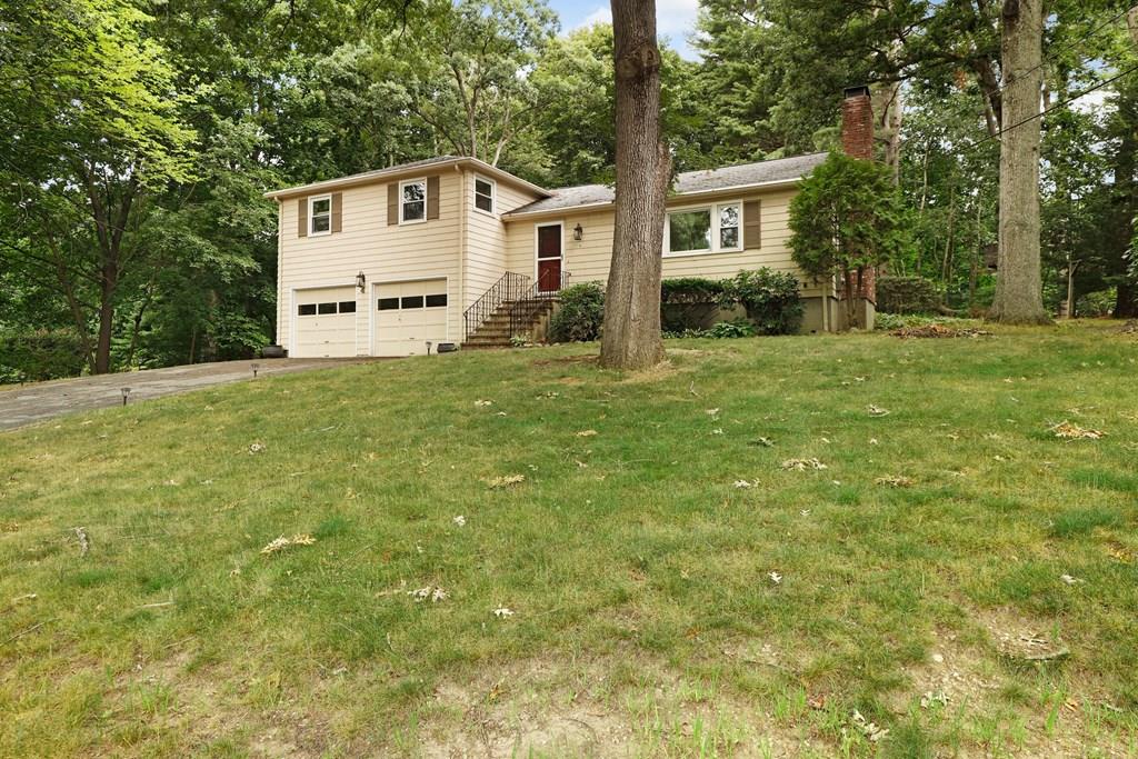 4 McMahon Road Bedford, MA 01730 - Photo 2 of 40 Gallery Image 2