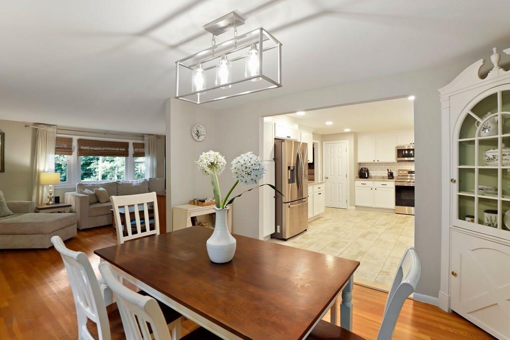 4 McMahon Road Bedford, MA 01730 - Photo 10 of 40 Gallery Image 10