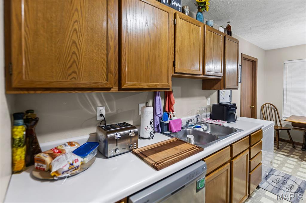 51 Logan Street Aviston, IL 62216 - Photo 14 of 46
