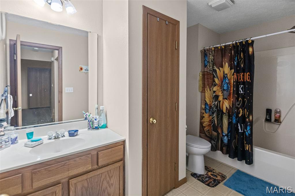 51 Logan Street Aviston, IL 62216 - Photo 16 of 46