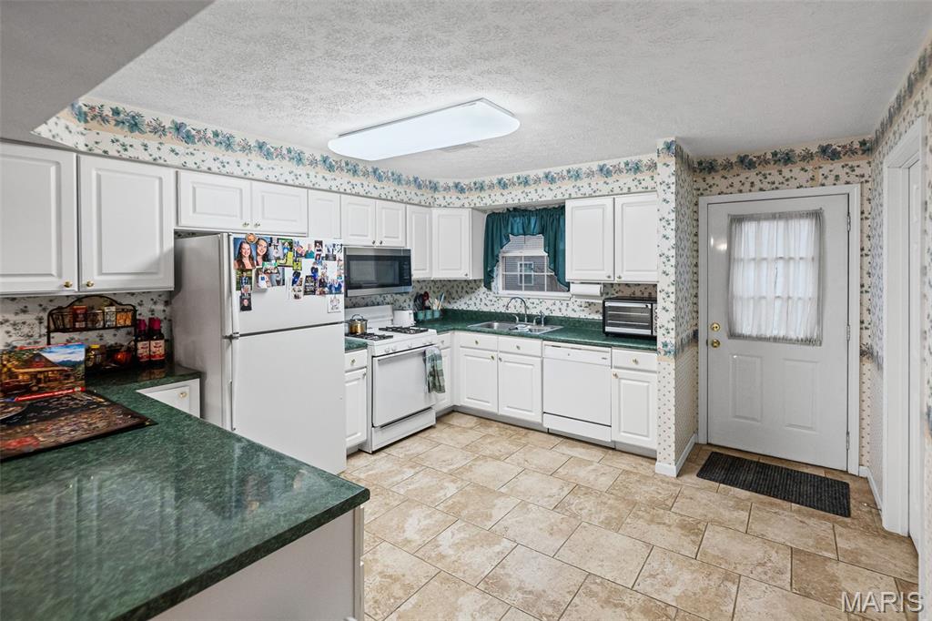 51 Logan Street Aviston, IL 62216 - Photo 37 of 46