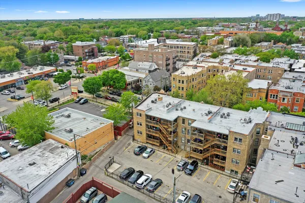 $175,000 | 1627 West Columbia Avenue, Unit GW, Chicago, IL 60626