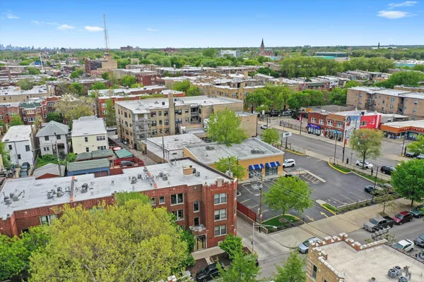 $175,000 | 1627 West Columbia Avenue, Unit GW, Chicago, IL 60626