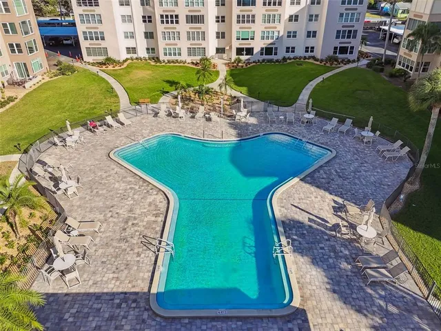 $1,100,000 | 634 Edgewater Drive, Unit 844, Dunedin, FL 34698