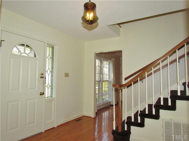 1540 Shadowood Lane Raleigh, NC 27612 - Photo 3 of 25 Gallery Image 3