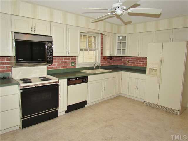 1540 Shadowood Lane Raleigh, NC 27612 - Photo 5 of 25 Gallery Image 5