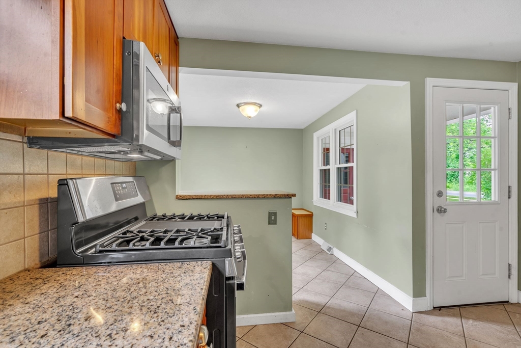 547 Stony Hill Road Wilbraham, MA 01095 - Photo 8 of 42 Gallery Image 8