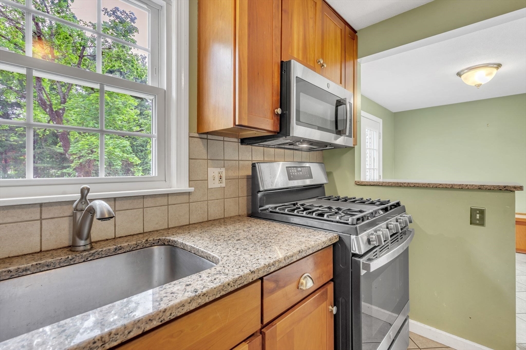 547 Stony Hill Road Wilbraham, MA 01095 - Photo 9 of 42 Gallery Image 9