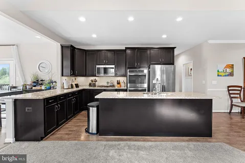 $1,150,000 | 35829 Peninsula Court, Round Hill, VA 20141