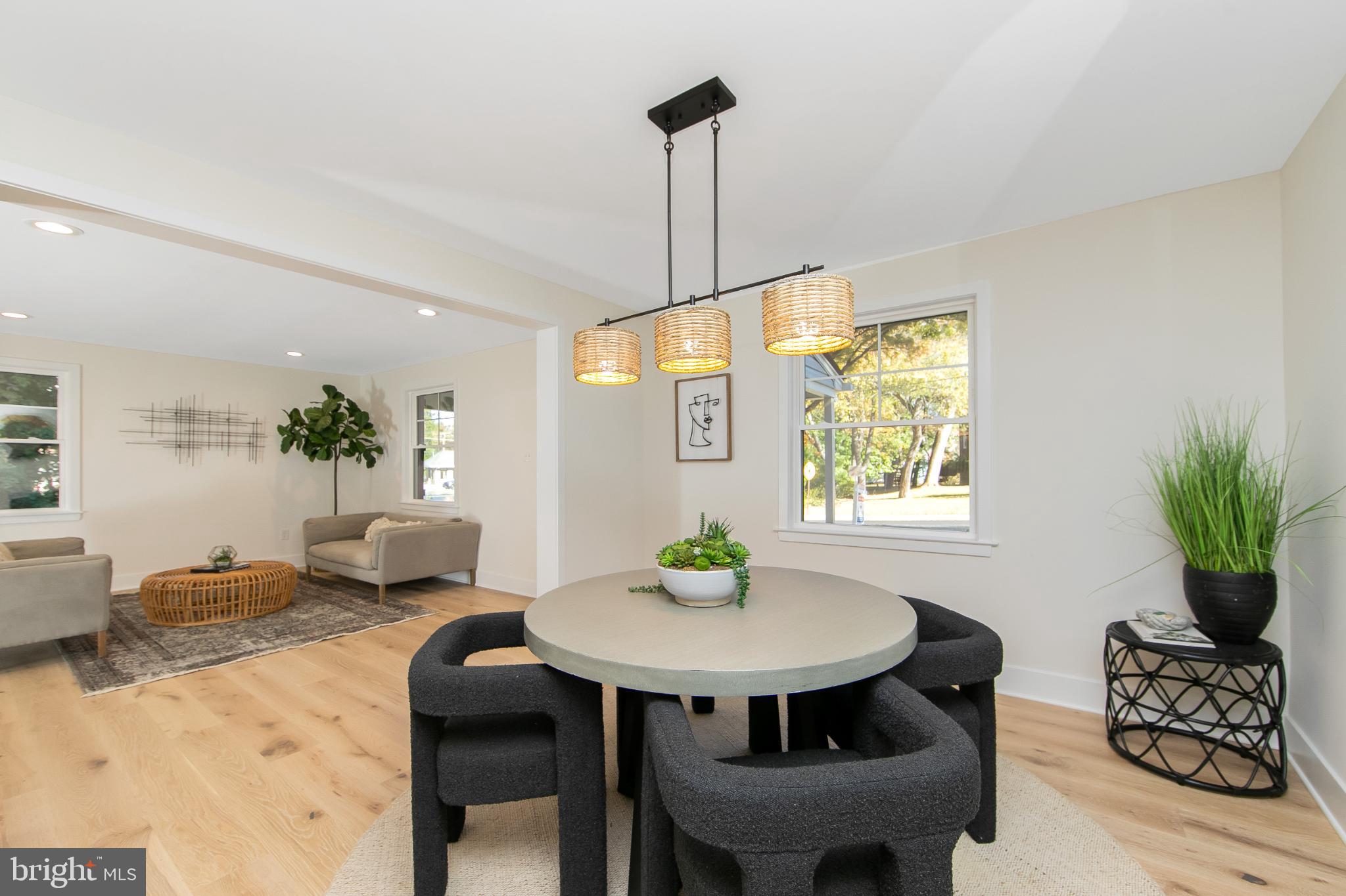 22 Scenic Road Springfield, PA 19064 - Photo 12 of 56 a view of a dining room with furniture
