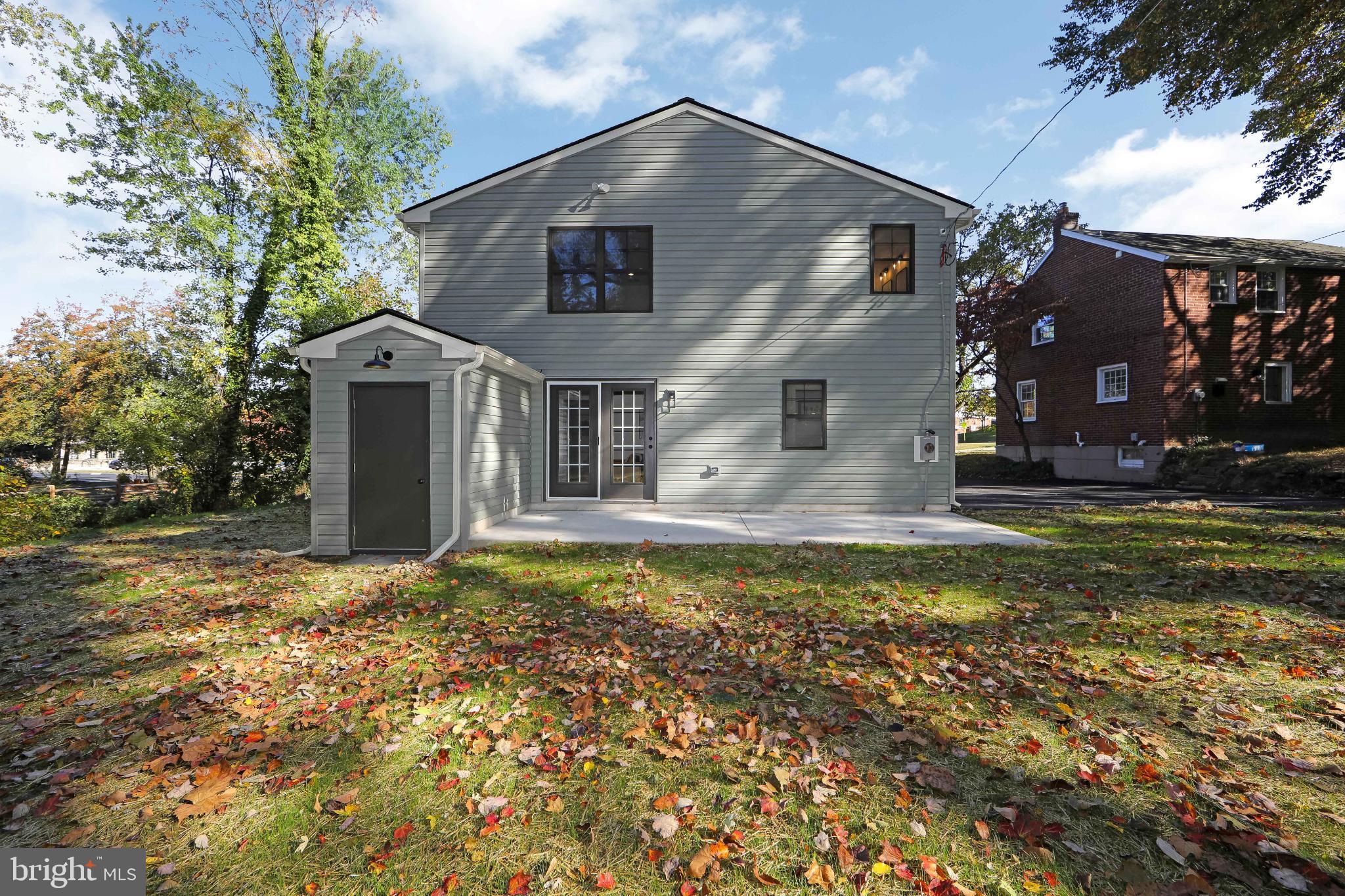 22 Scenic Road Springfield, PA 19064 - Photo 44 of 56 a front view of a house with garden