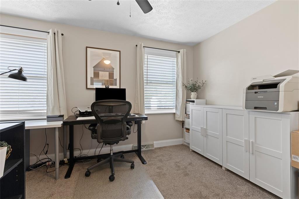 218 Lakeside Drive McKees Rocks, PA 15136 - Photo 28 of 48