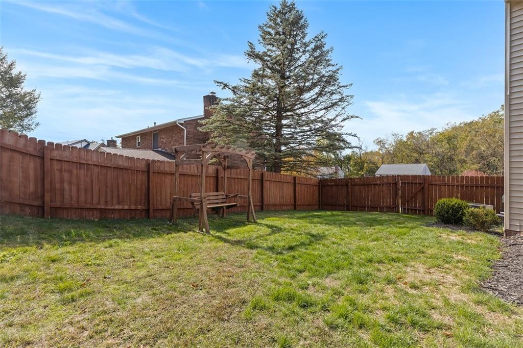 218 Lakeside Drive McKees Rocks, PA 15136 - Photo 41 of 48