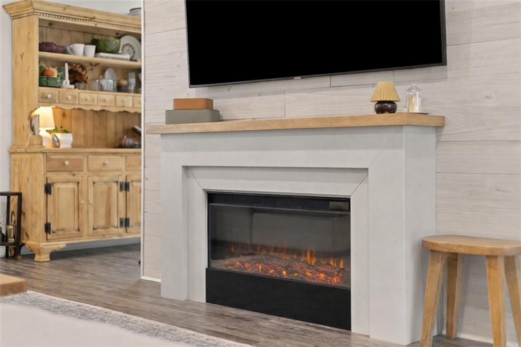 218 Lakeside Drive McKees Rocks, PA 15136 - Photo 6 of 48