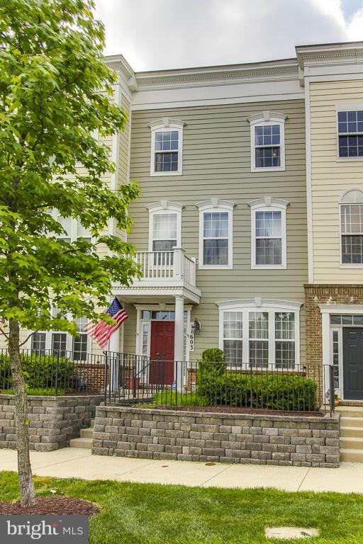 11603 Leesborough Circle Silver Spring, MD 20902 - Photo 30 of 30 a front view of a house with a yard