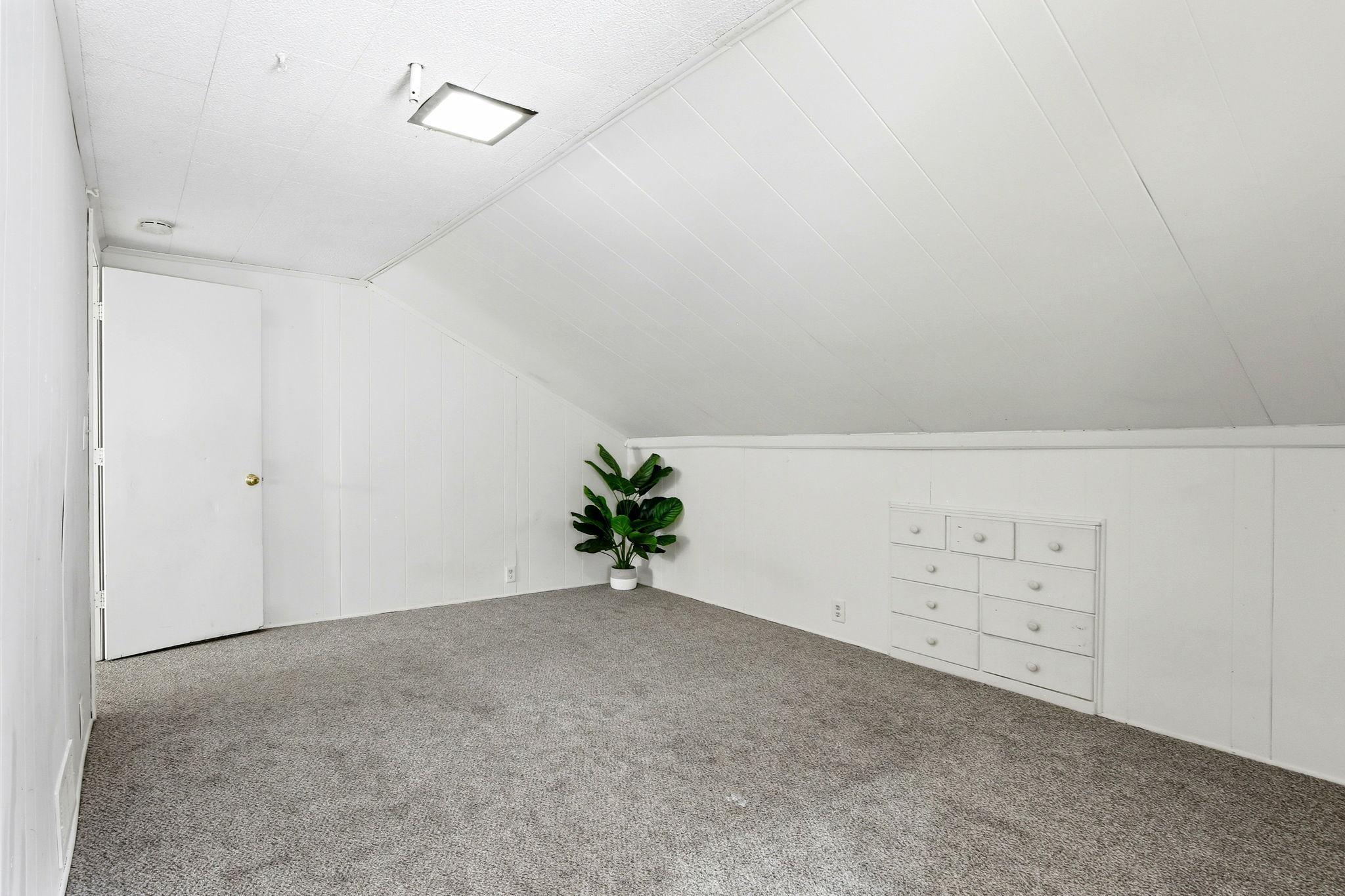 1283 Rice Street St. Paul, MN 55117 - Photo 29 of 36 Gallery Image 29